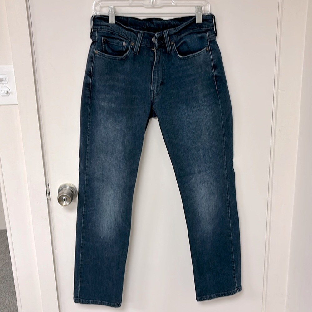 Levi’s 514 Dark Wash Jeans